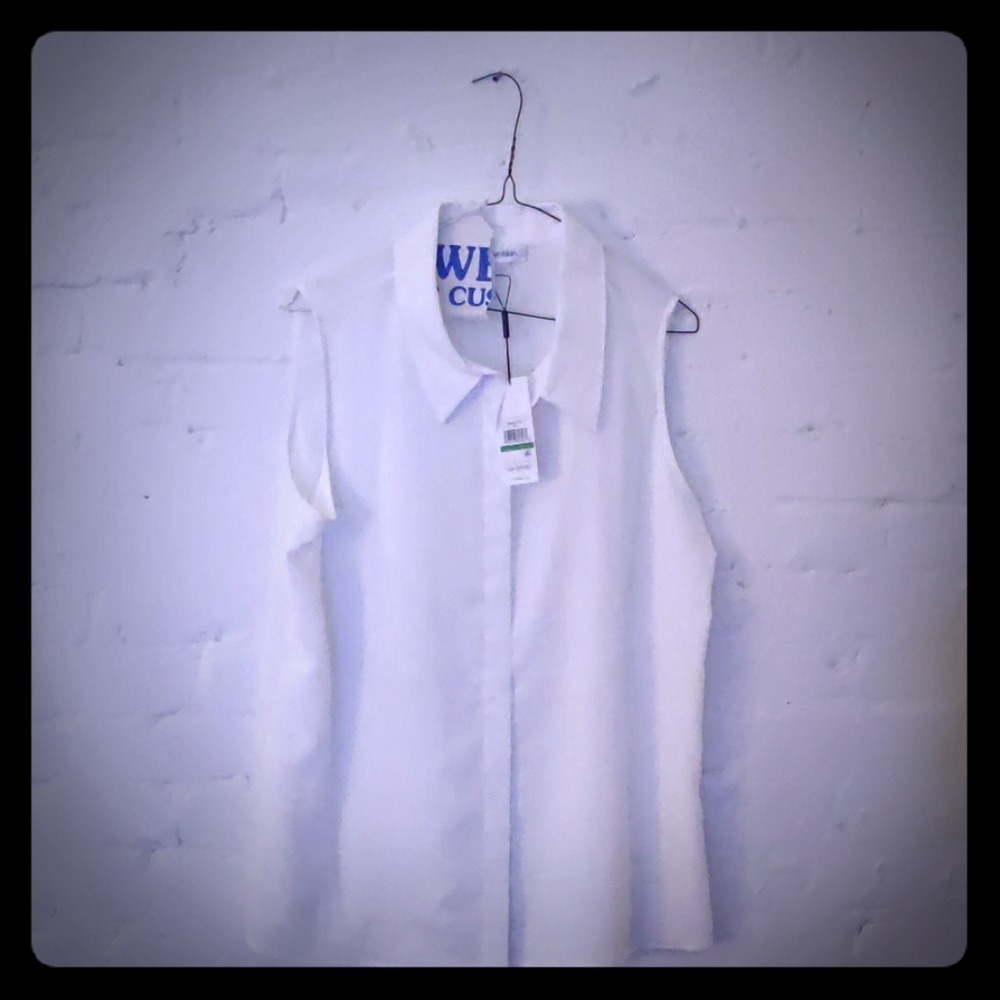 Calvin  KLein NWT, SLEEVELESS shirt